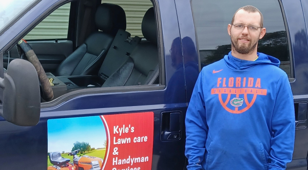 A Disabled Man’s Livelihood Was Stolen, Then A Stranger Came To His Rescue