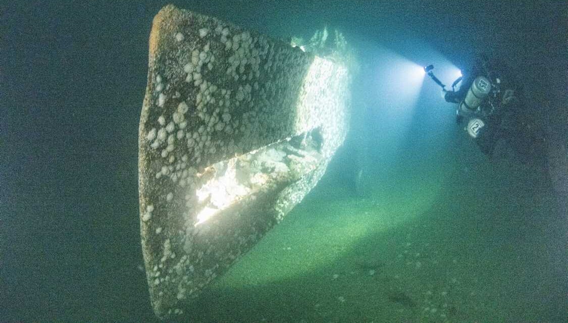 Divers Explore Wreckage of WW1 Submarine 100 Years After it Sank – (LOOK)