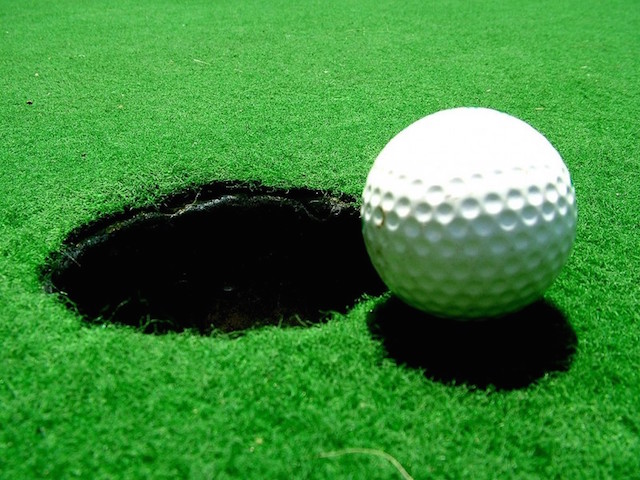 Golfer Hits First Hole-in-one, Then Gets a Second the Same Day and Wins $500 From a Scratch-off
